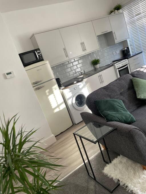 Cosy Modern One Bedroom Flat 하틀풀 외부 사진